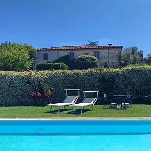  Alloggio per agriturismo Il Poggio Di Teo Italia